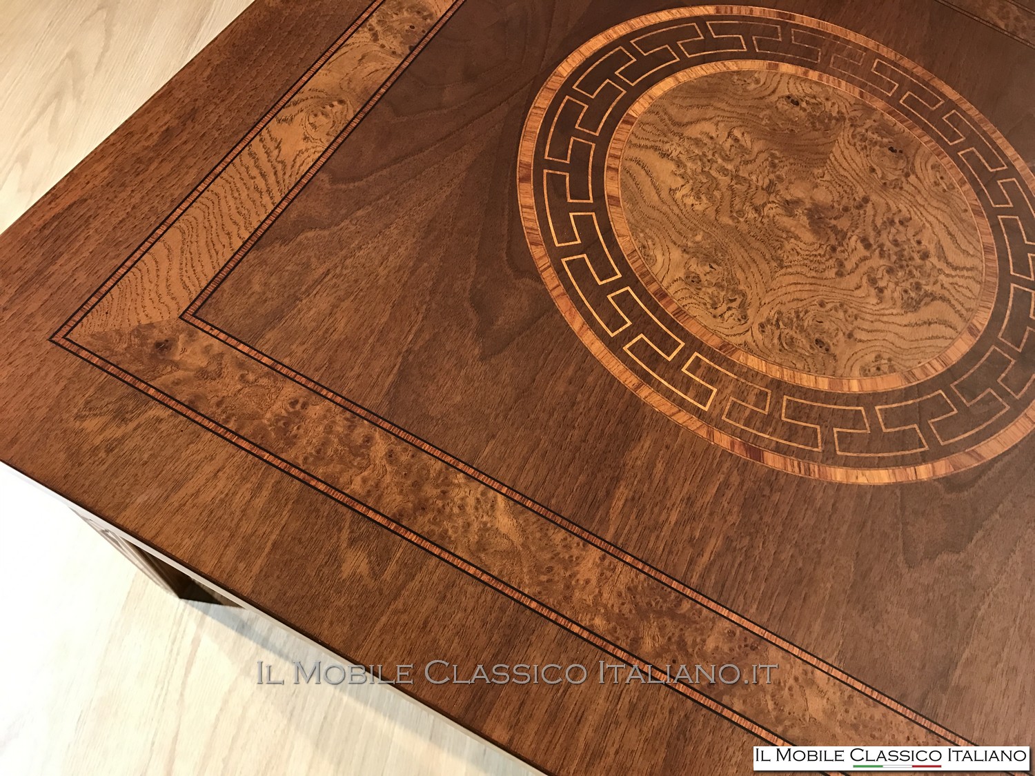 Tavolino salotto legno classico